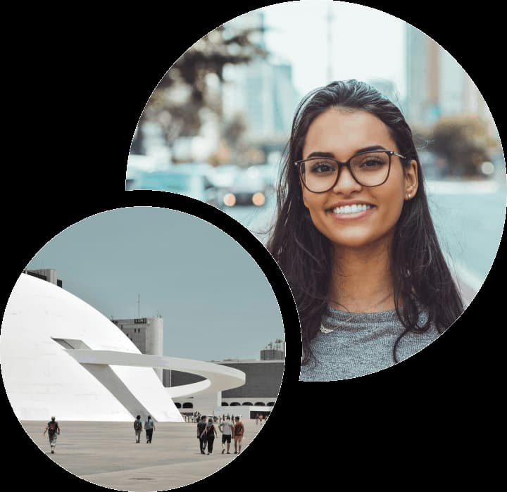 Jovem estudante sorrindo e uma vista de prédio